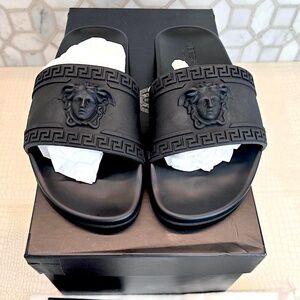 Brand New Versace Women's Ciabatta Mare Gomma Rubber Slides Black (39EU)